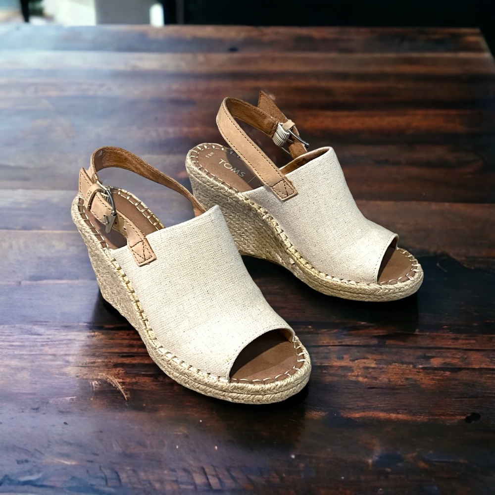 Tom’s Casual Wedge Sandal